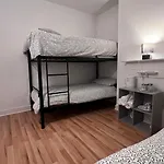 40 Minutes From Central London